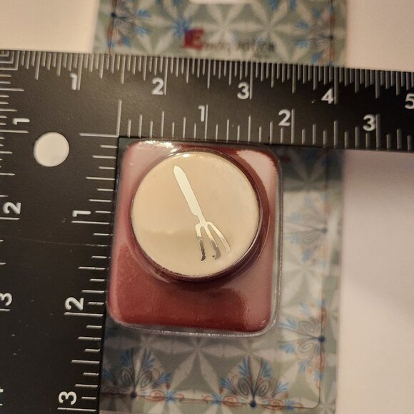 Hand Rake Gardening Large Hole Punch Emagination paper Scrapbook - Picture 3 of 5